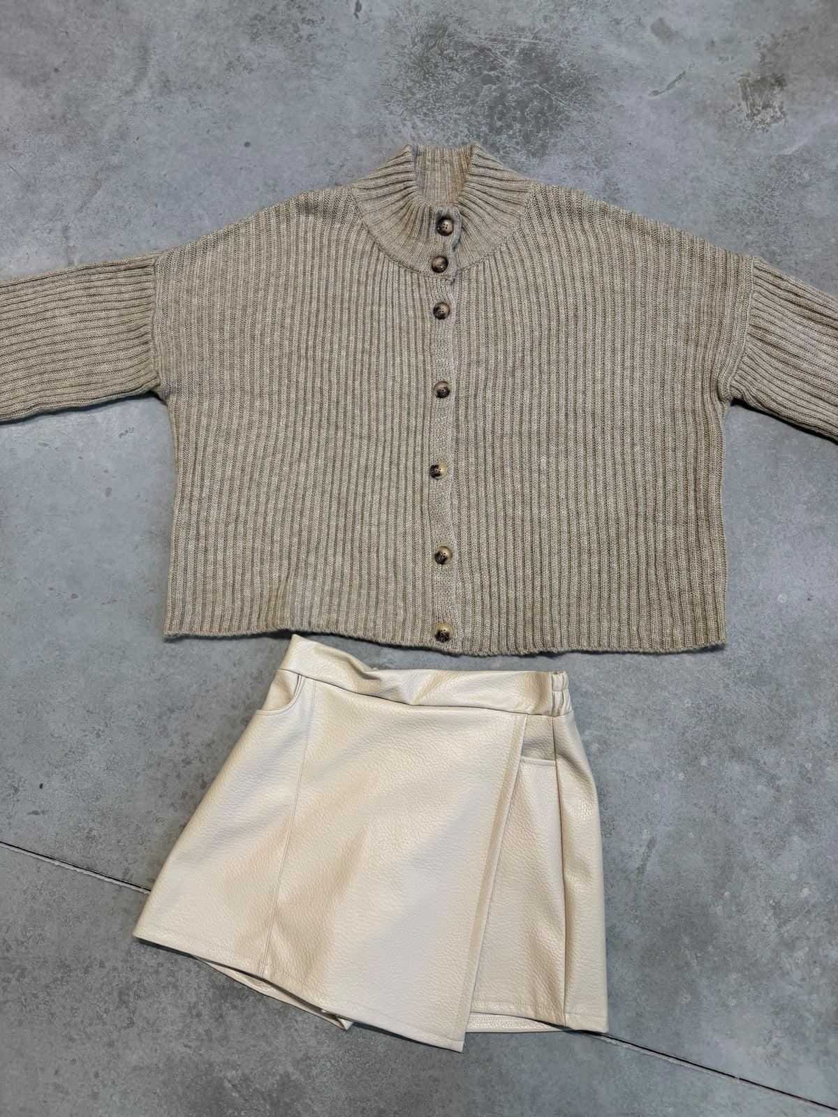 Hosenrock City Vibes creme