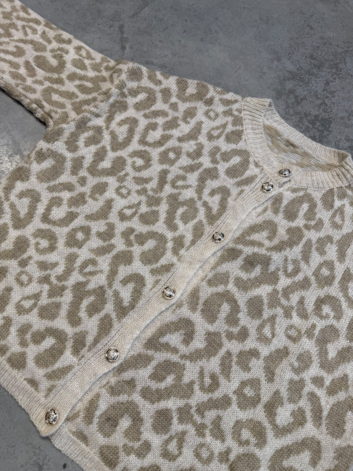 Strickjacke mit Knopfleiste LEO creme/beige