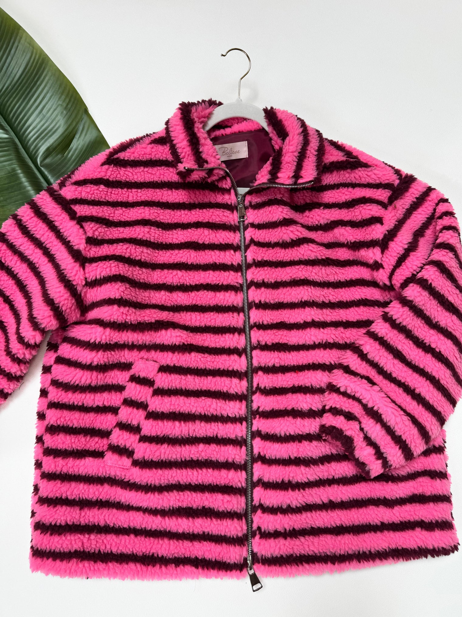 Teddy Jacke mit Reißverschluss pink/burgundy gestreift