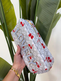 Long Bag LOVELY grau/hellblau/rot mit Kirschen