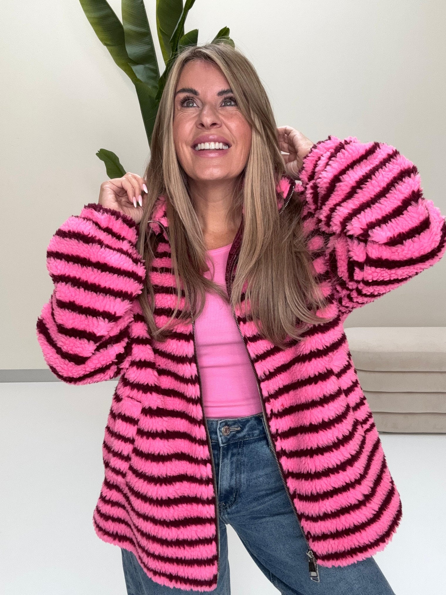 Teddy Jacke mit Reißverschluss pink/burgundy gestreift