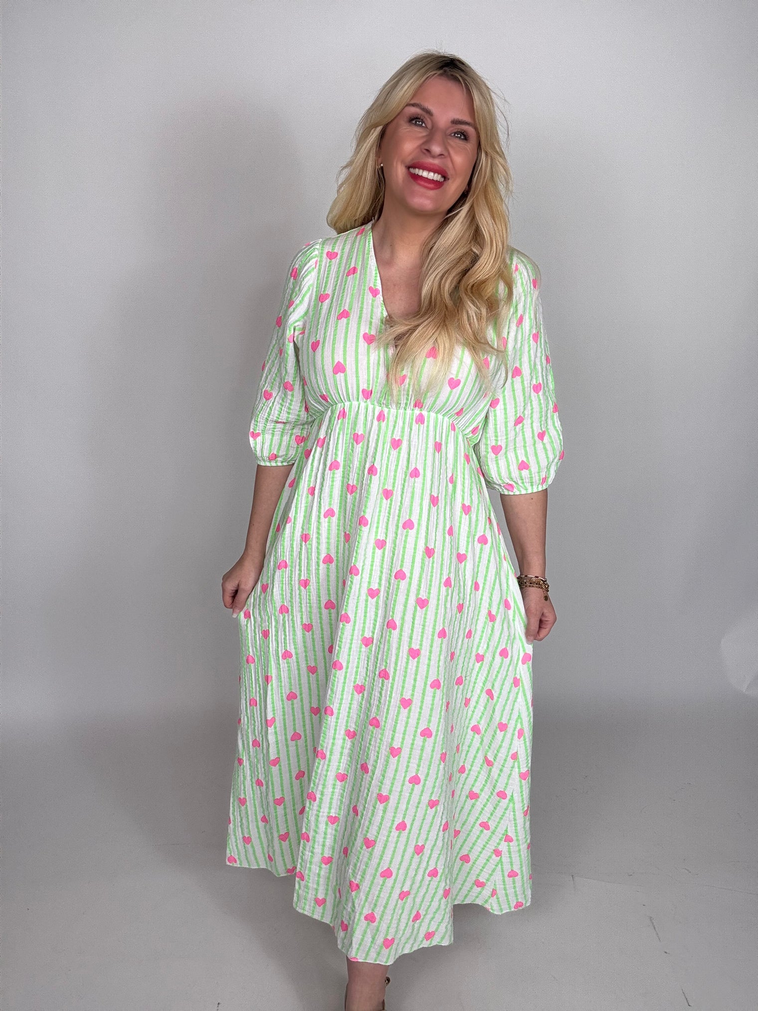 Musselin Kleid weiß HEART ATTACK neon grün
