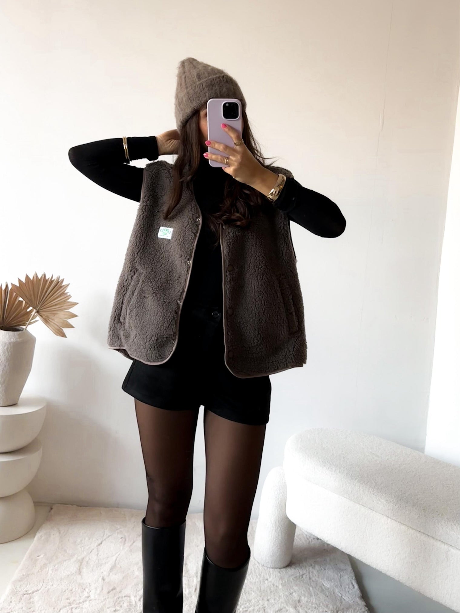 Teddyweste taupe mit Patch