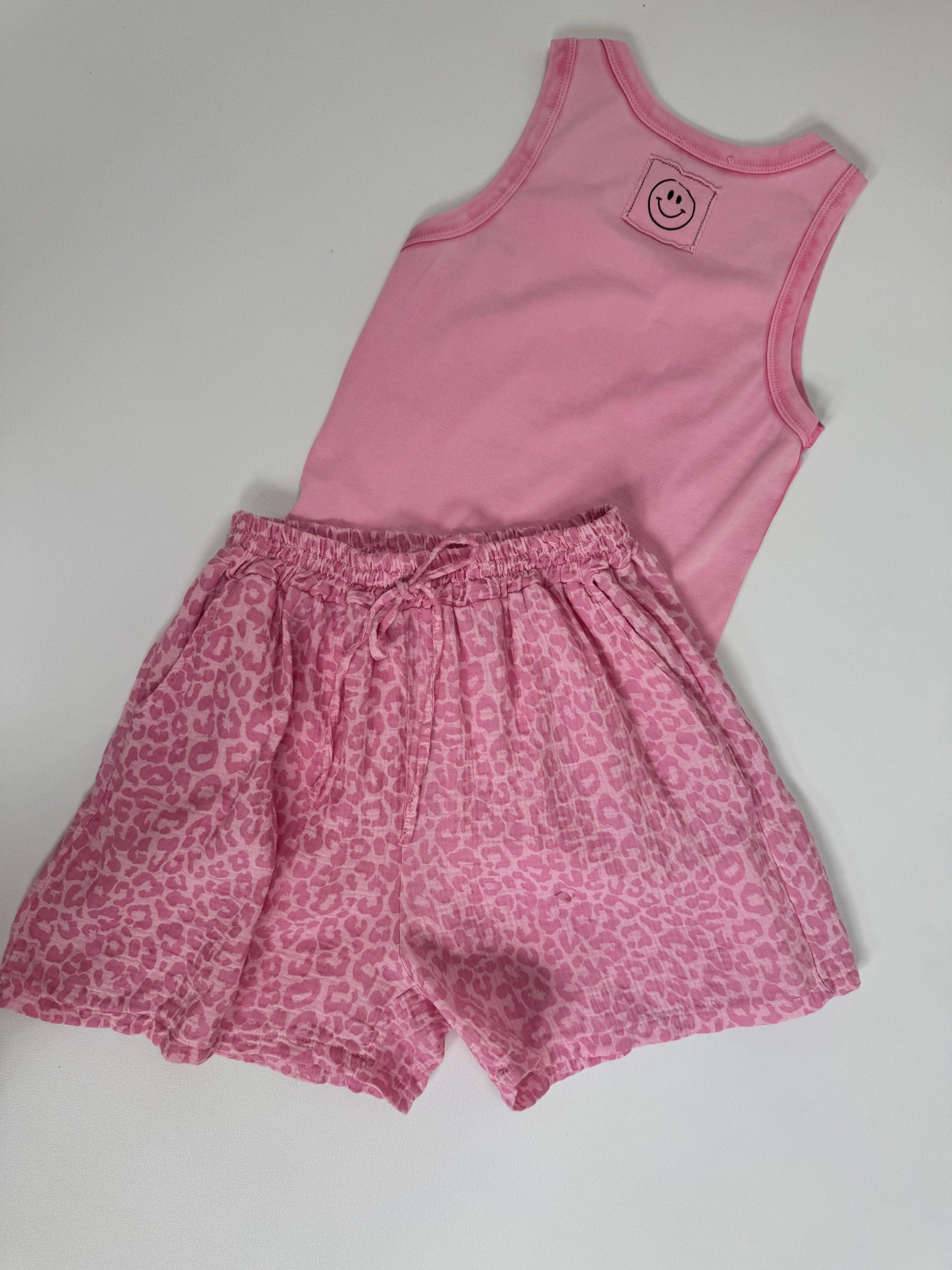 Musselin Shorts hellrosa LEO LOVER rosa