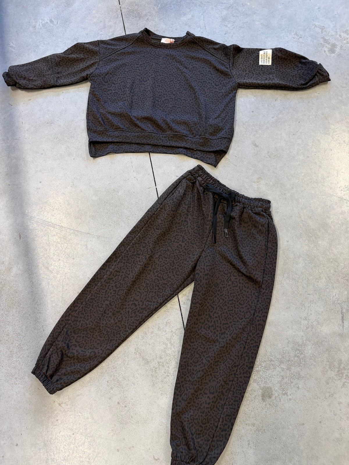 Sweater LEO CRUSH chocolate