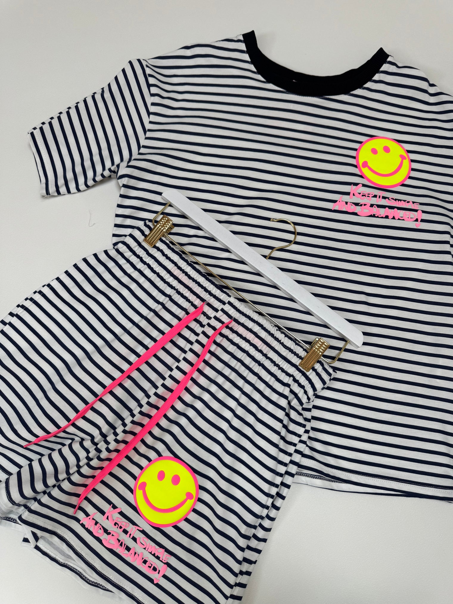Gestreiftes Baumwoll Shirt KEEP IT SIMPLE weiß/dunkelblau