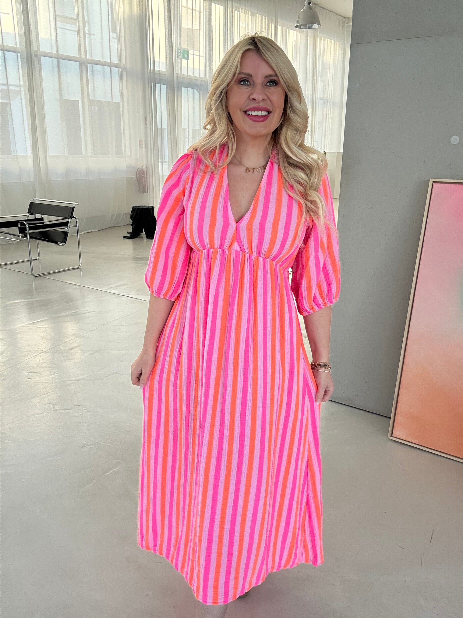 Musselin Kleid rosa NEON Streifen