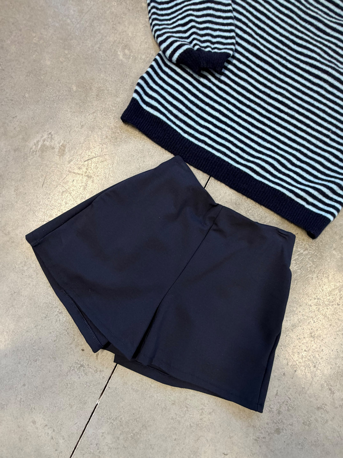 Butterstoff Shorts Soft Moments Navy