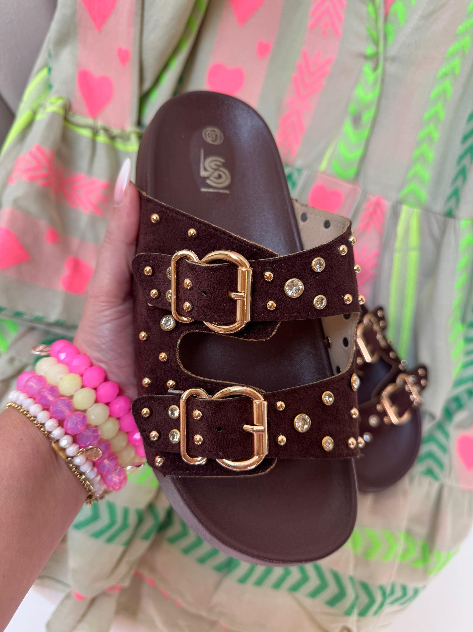 Sandalen FASHION VICTIM dark chocolate mit Nieten & Glitzersteinen