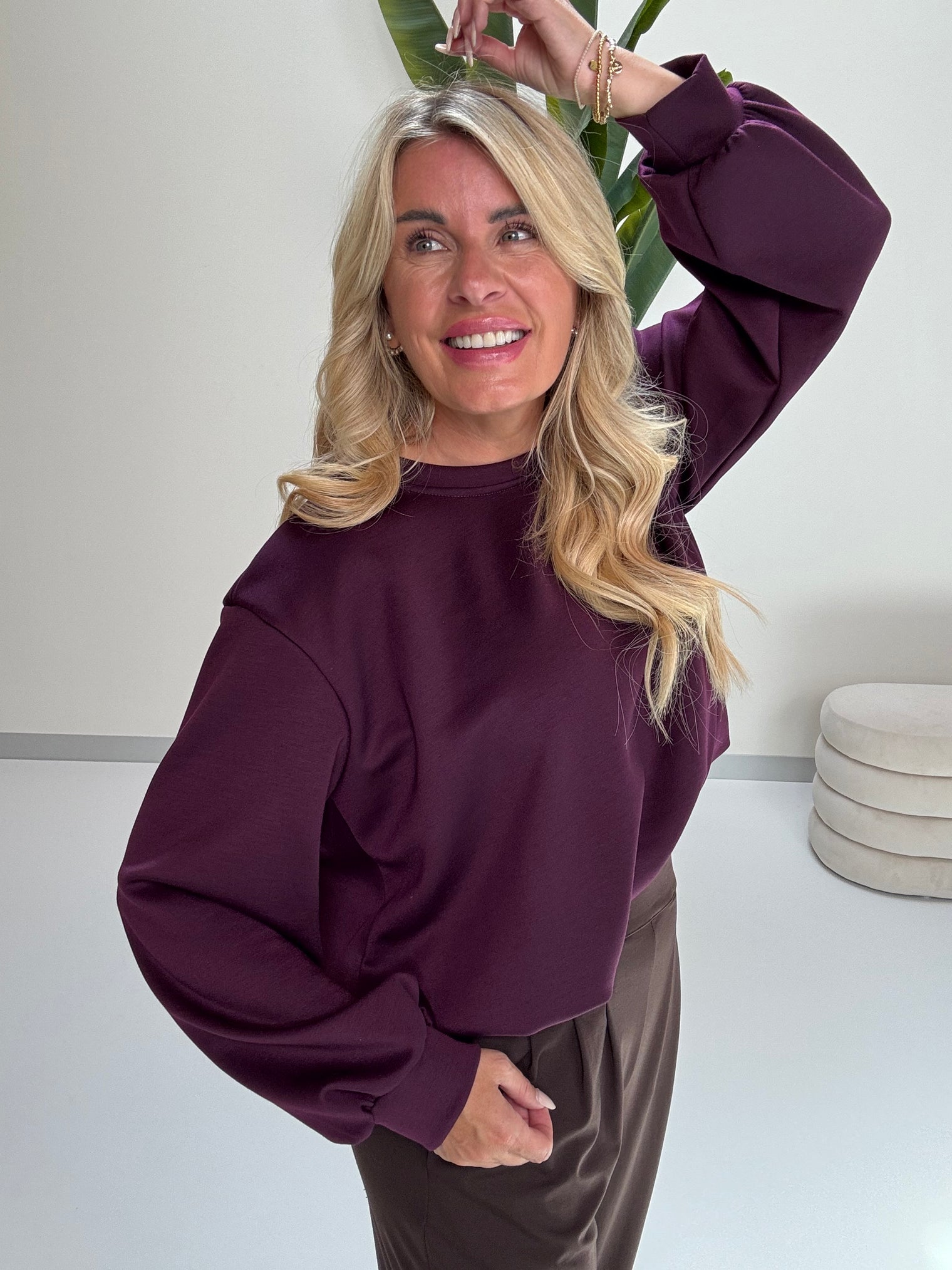 Butterstoff Pullover mit Gummizug unten pflaume