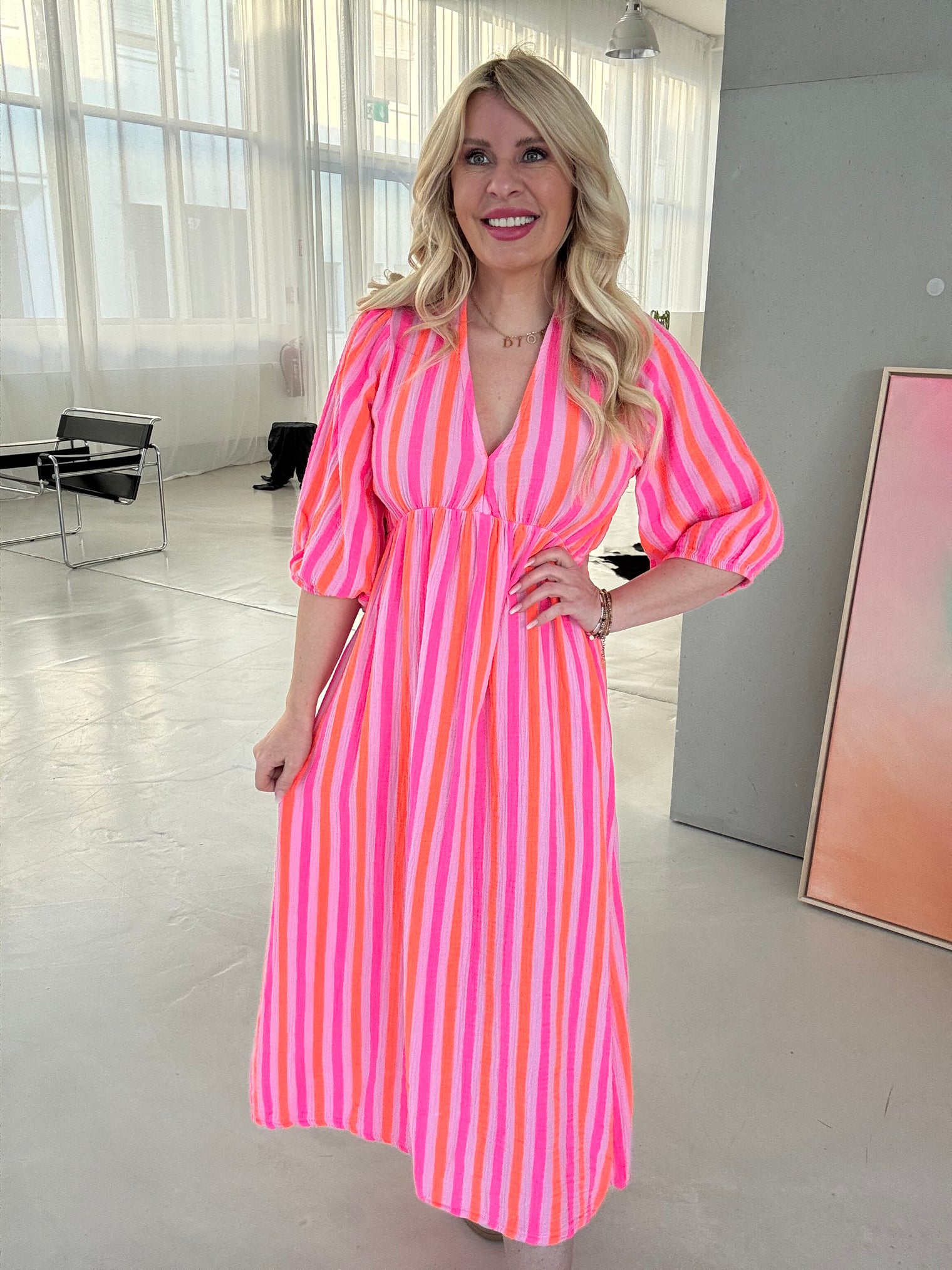 Musselin Kleid rosa NEON Streifen