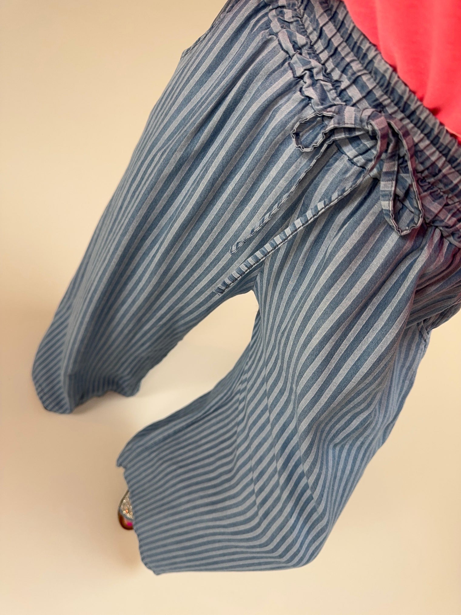 Hose SMALL STRIPES blau gestreift