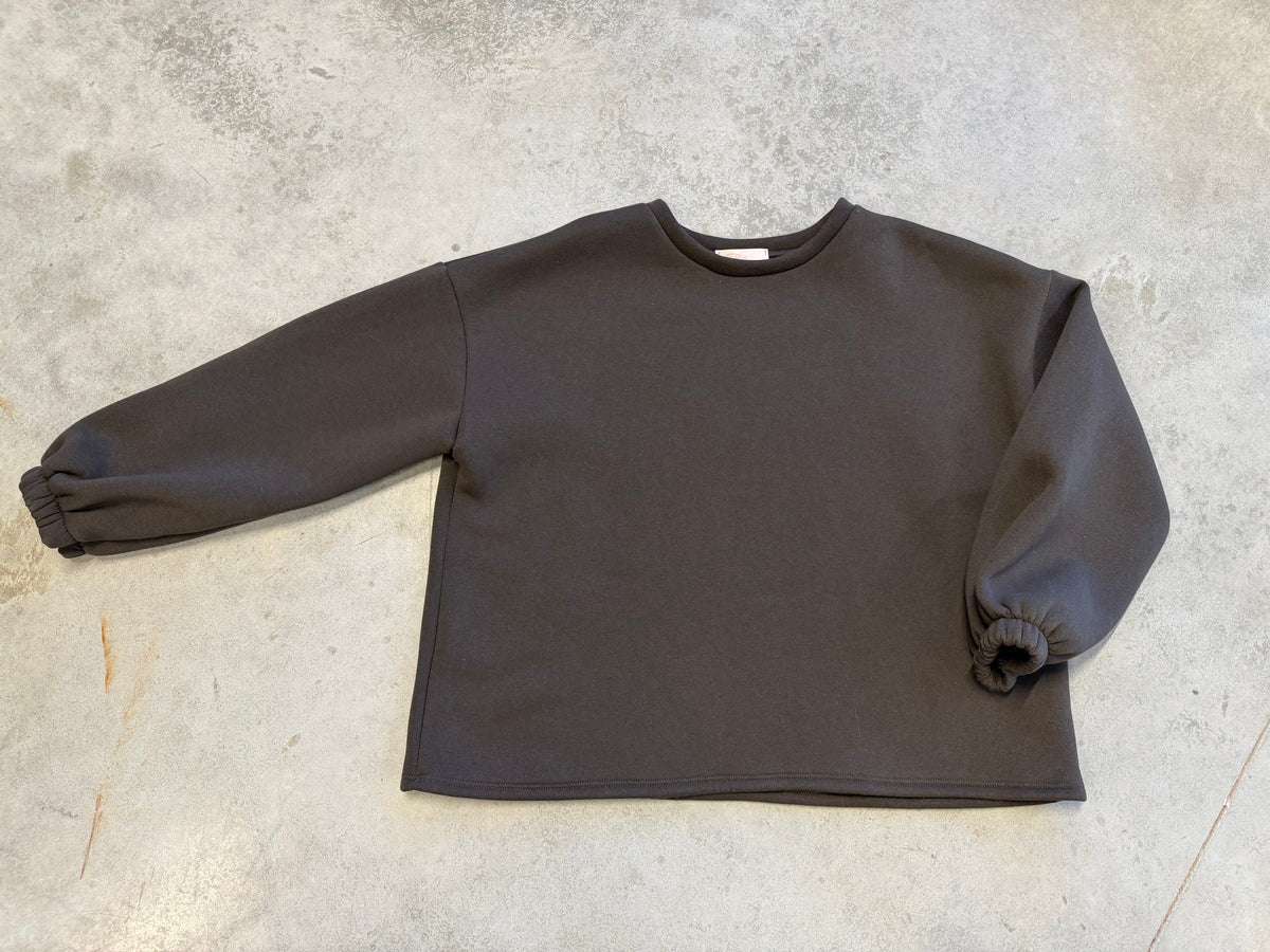 Sweater mit Rückenstickerei CREME DE LA CREME dark chocolate