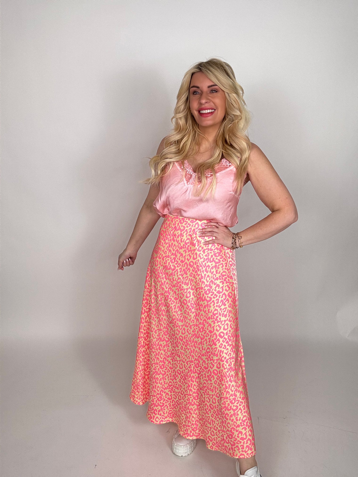 Rock mit Seide pearl LEO LOVER gelb peach