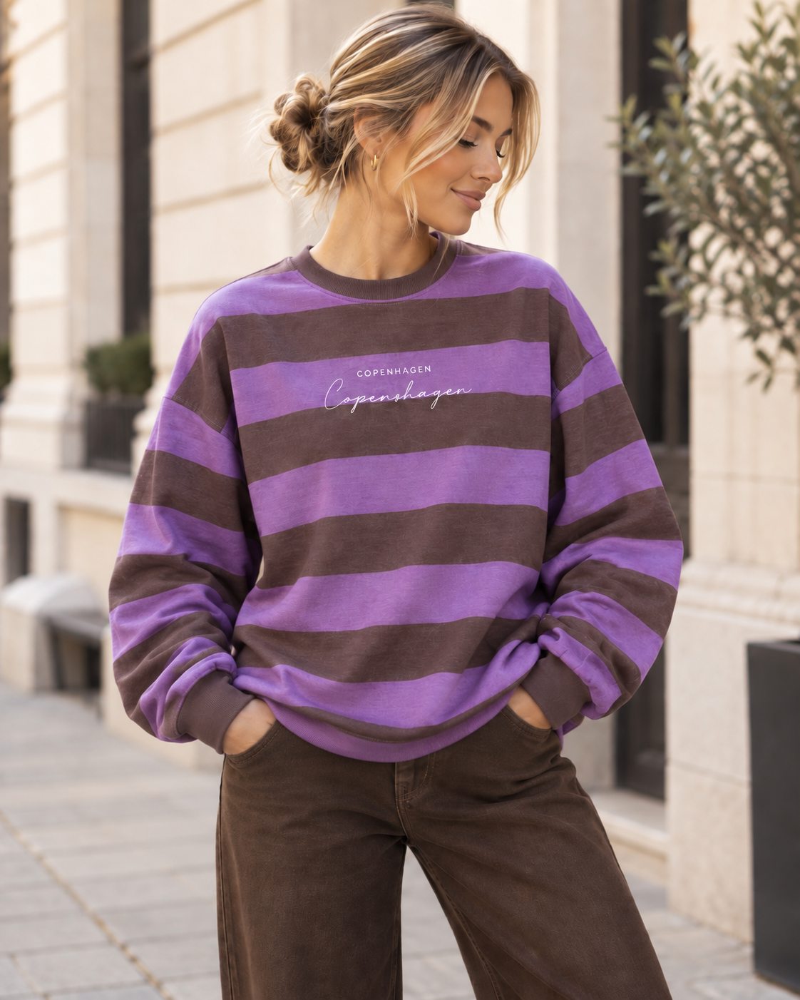 Sweater mit Rückenprint COPENHAGEN winterflieder/braun