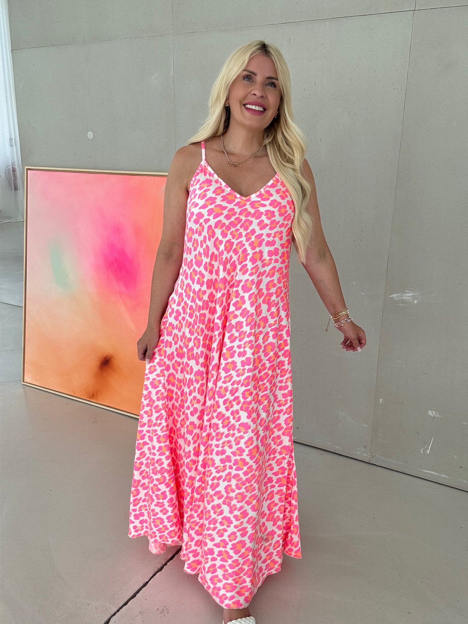 Spaghettiträger Kleid weiß LEO POWER hot pink/orange