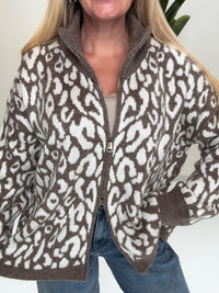Zipper Strickjacke im angesagten Leo Muster taupe/creme