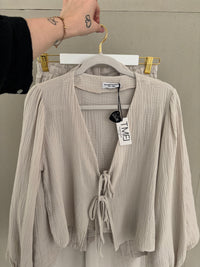 Musselin Bluse BEIGE mit Schleifchen Cropped
