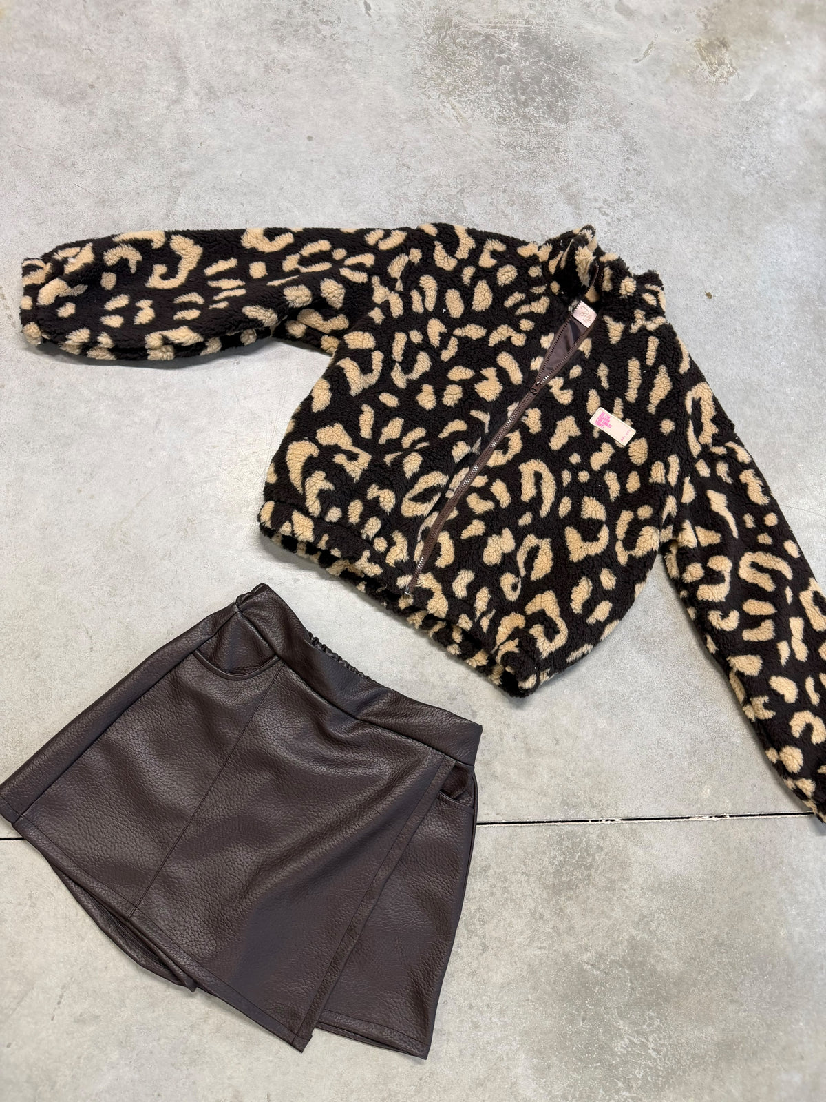 Kuschel Jacke LEO & Patch DRESS FOR YOURSELF chocolate/beige