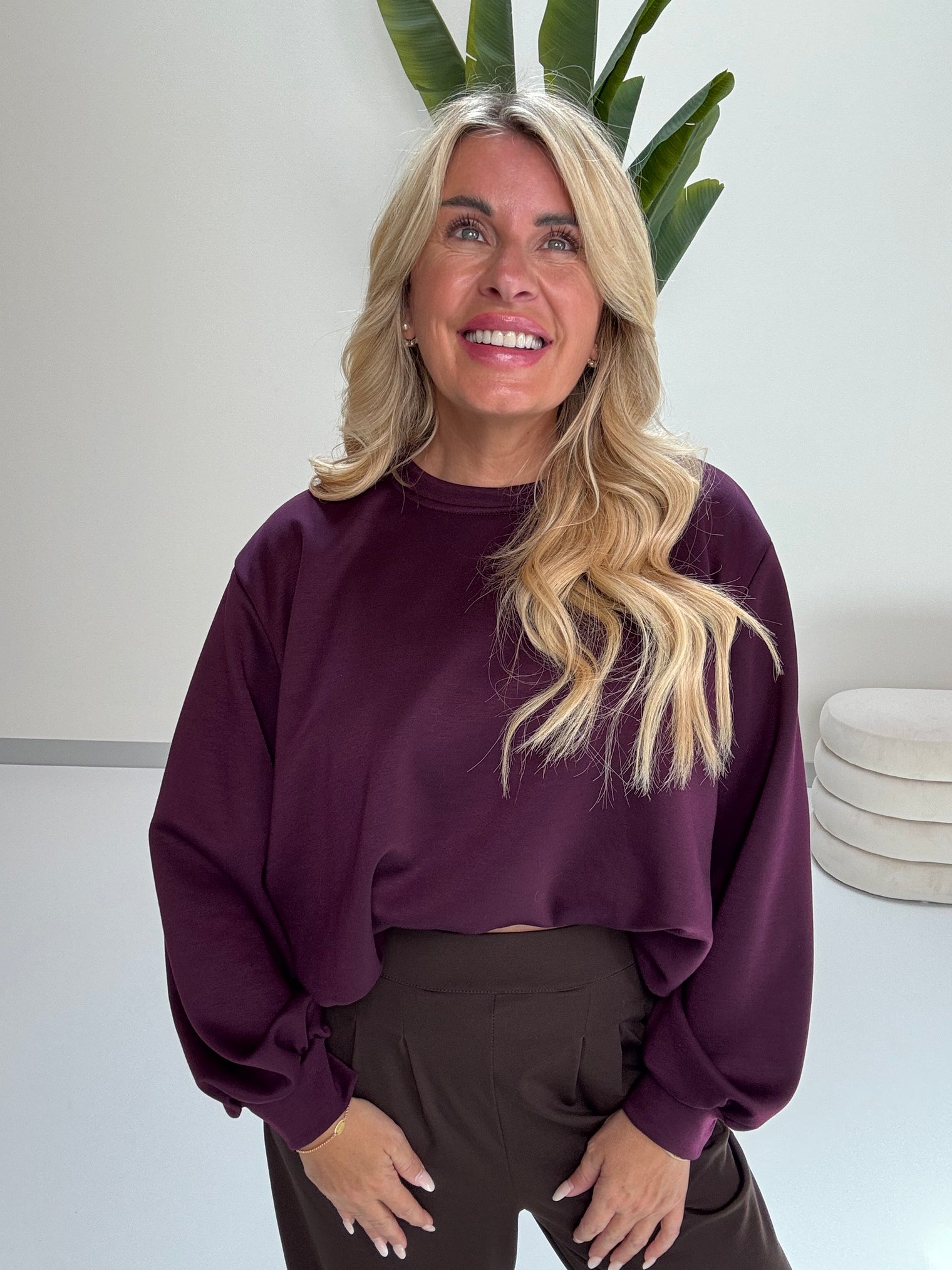 Butterstoff Pullover mit Gummizug unten pflaume