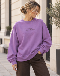 Sweater mit Rückenprint COPENHAGEN winterflieder