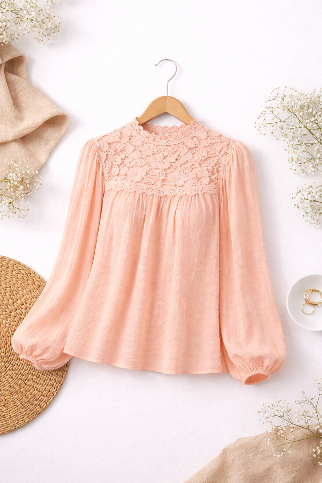 Bluse Lace Peach Romantic Dream mit Spitze