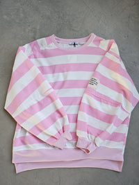 Lightweight Sweater STRIPES rosa/weiß gestreift mit Patch