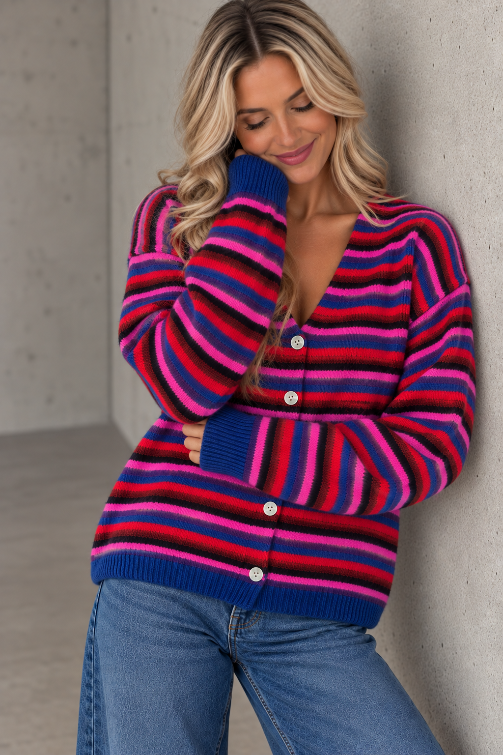 Kuschel Strickjacke mit Knopfleiste blau/pink/rot/burgundy