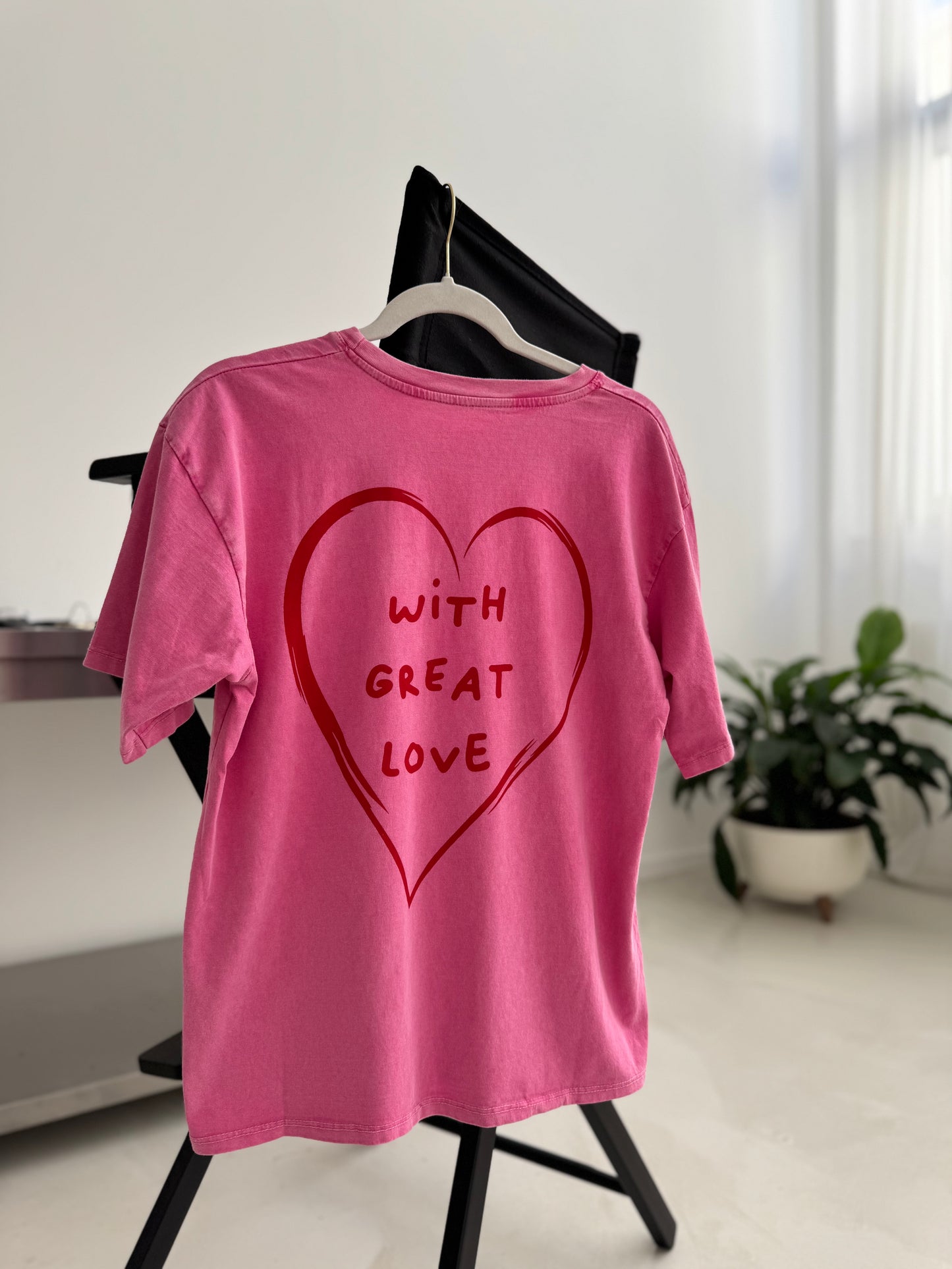 Statement Shirt DO SMALL THINGS WITH GREAT LOVE pink