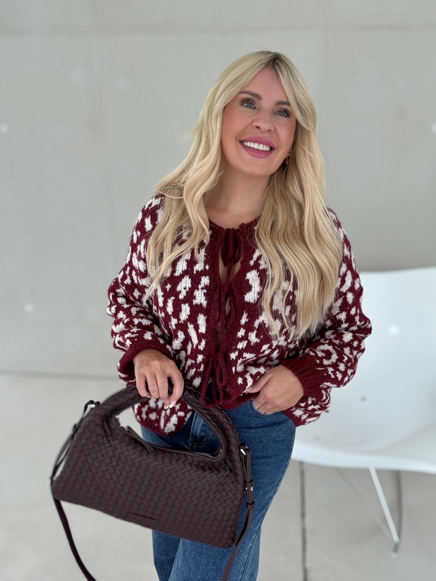 Strickjacke BURGUNDY LEO zum binden