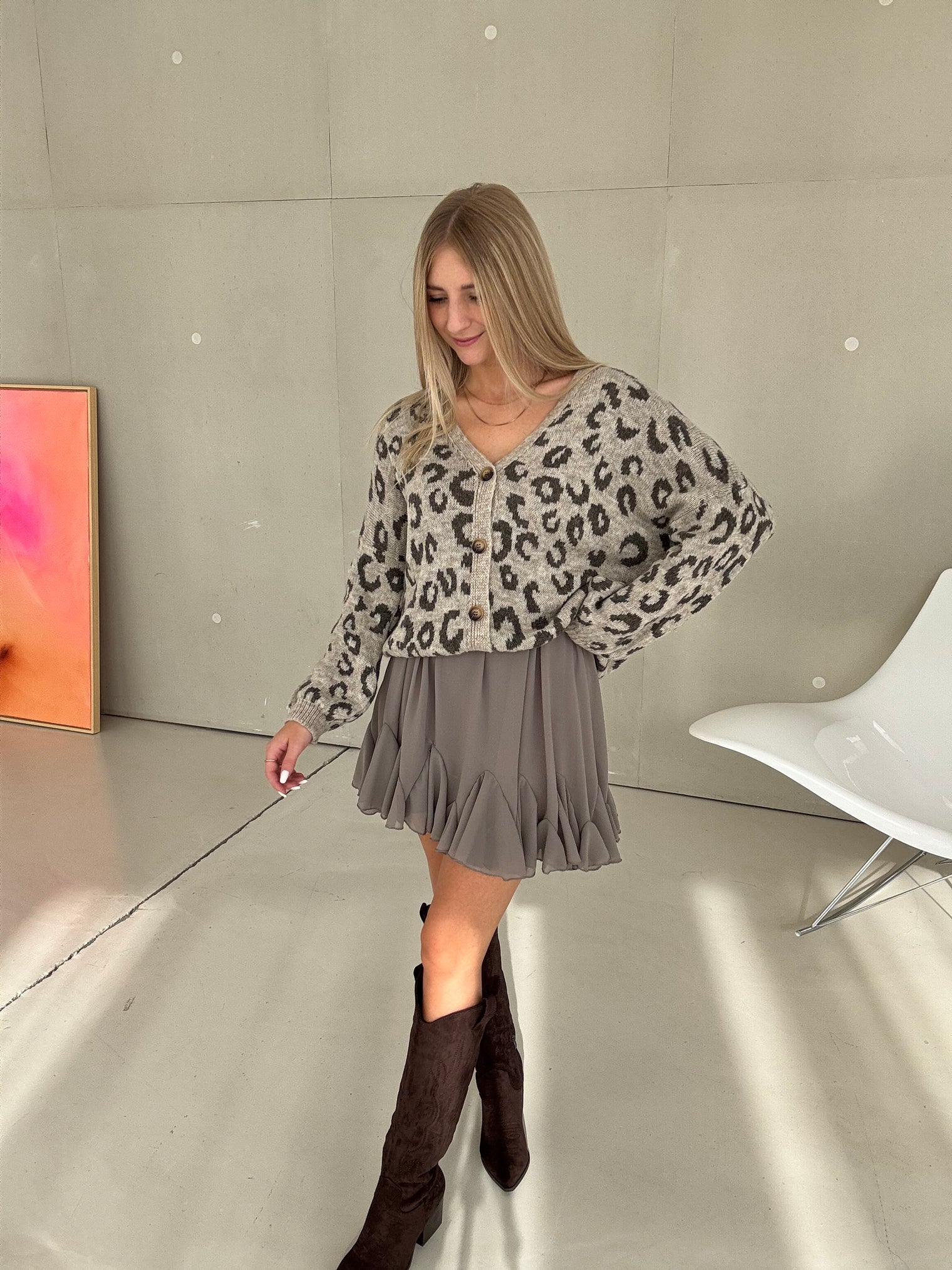 Strickjacke creme LEO Lover taupe