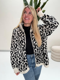 Zipper Strickjacke im angesagten Leo Muster schwarz/creme