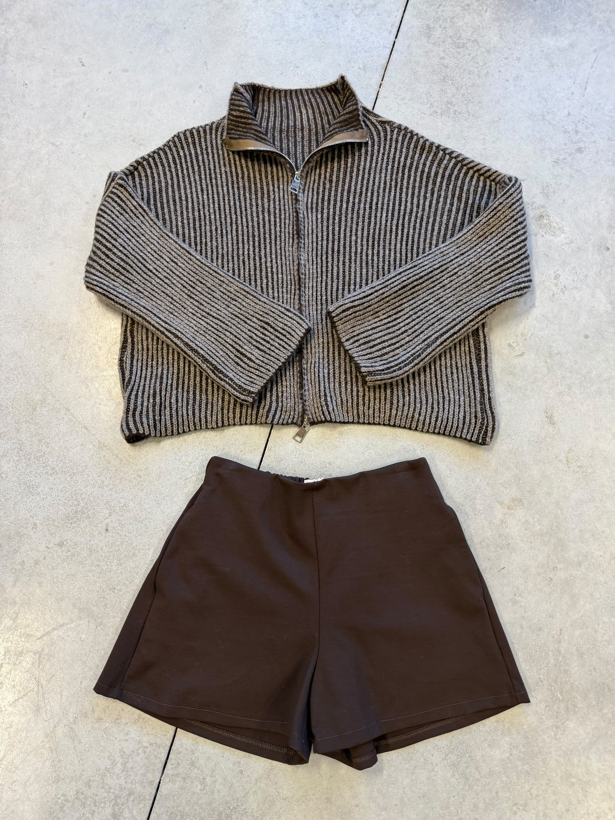 Strickjacke ZIPPER STRIPES dunkelbraun