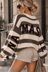 Kuschelweicher Strickpullover mit Rückenprint NAMASTE Gestreift Creme/Taupe