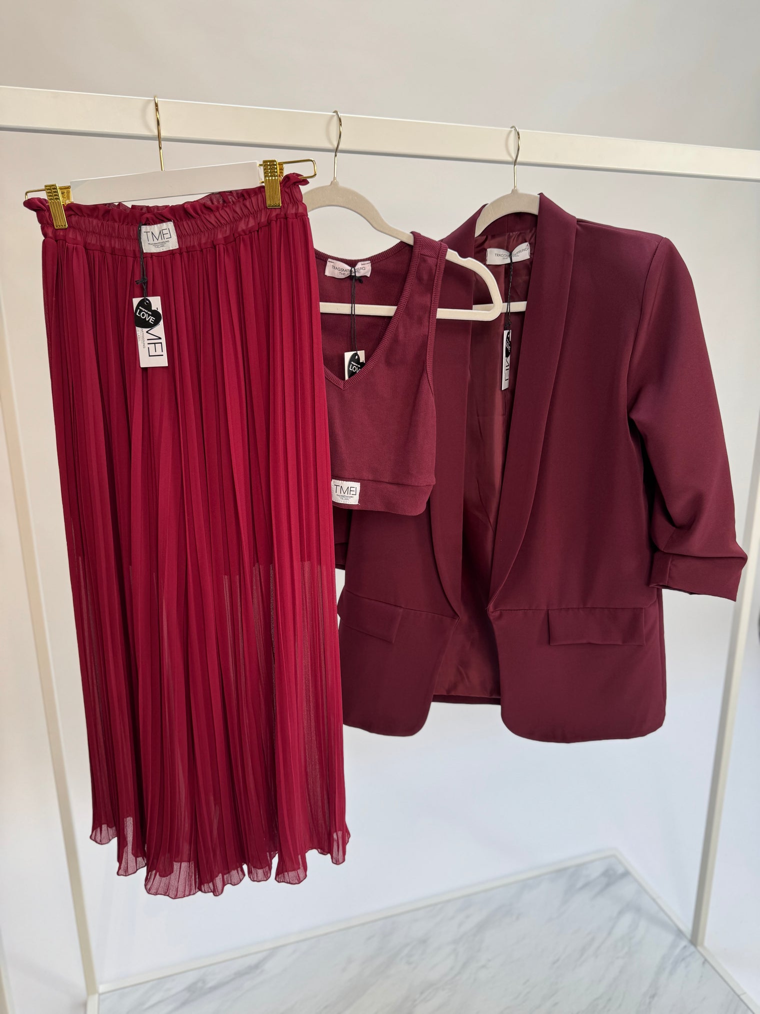 Signature Plisseehose mit Patch BURGUNDY