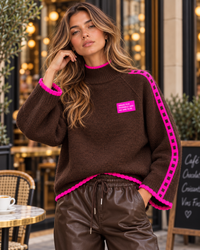Pullover mit Patch DRESS FOR YOURSELF chocolate/pink
