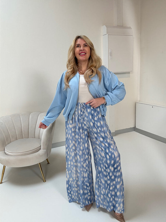 Hose Silky himmelblau/weiß FEATHER