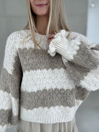 Kuschelweicher Strickpullover SOFT TAUPE weiß