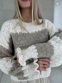 Kuschelweicher Strickpullover SOFT TAUPE weiß