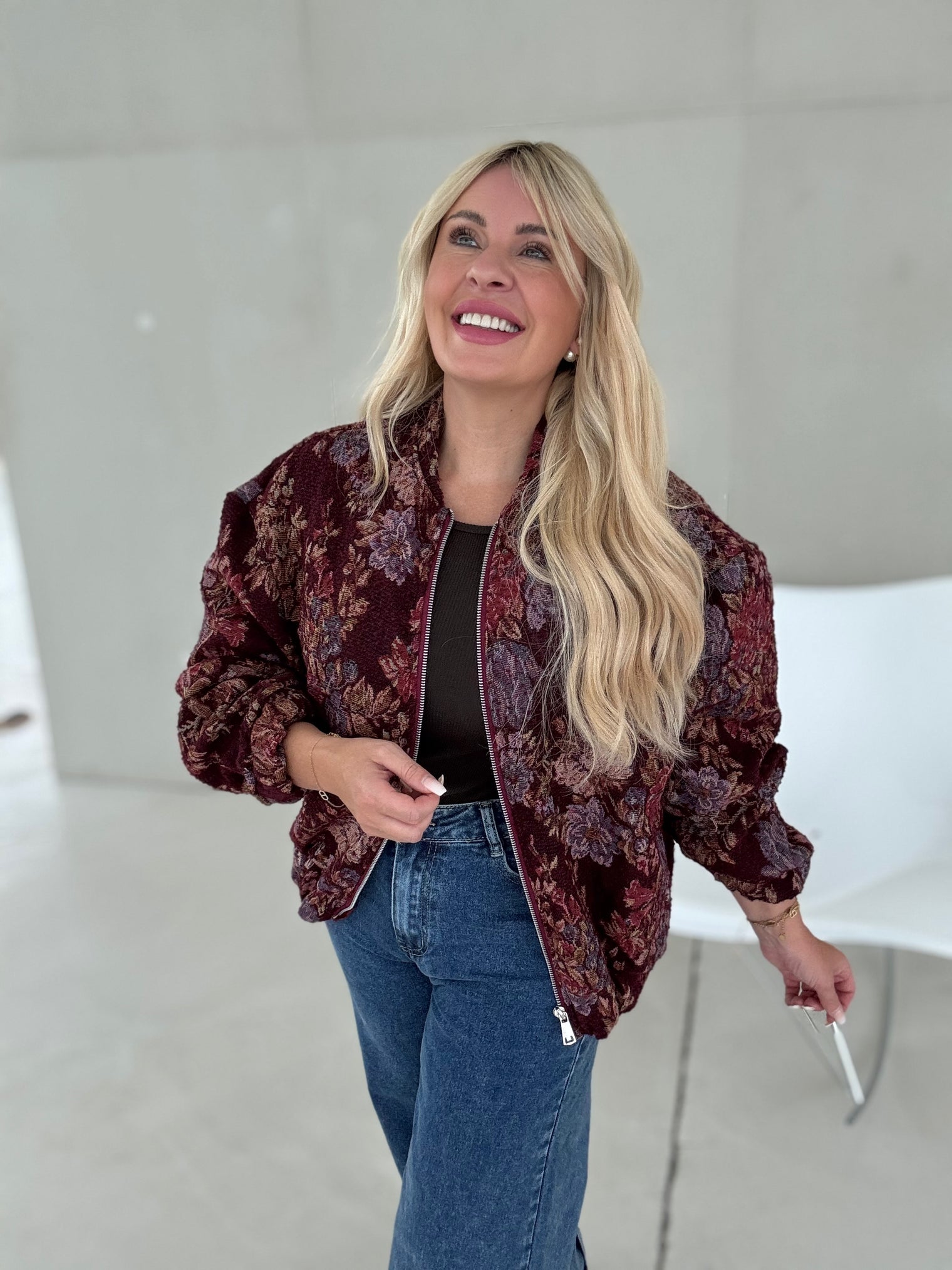 Bomberjacke ROMANTIC FLOWER GARDEN burgundy