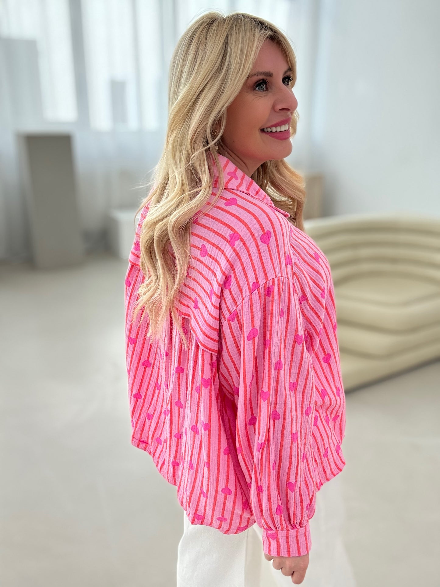 Musselin Bluse HEART ATTACK neon rosa/ Pinke Herzen