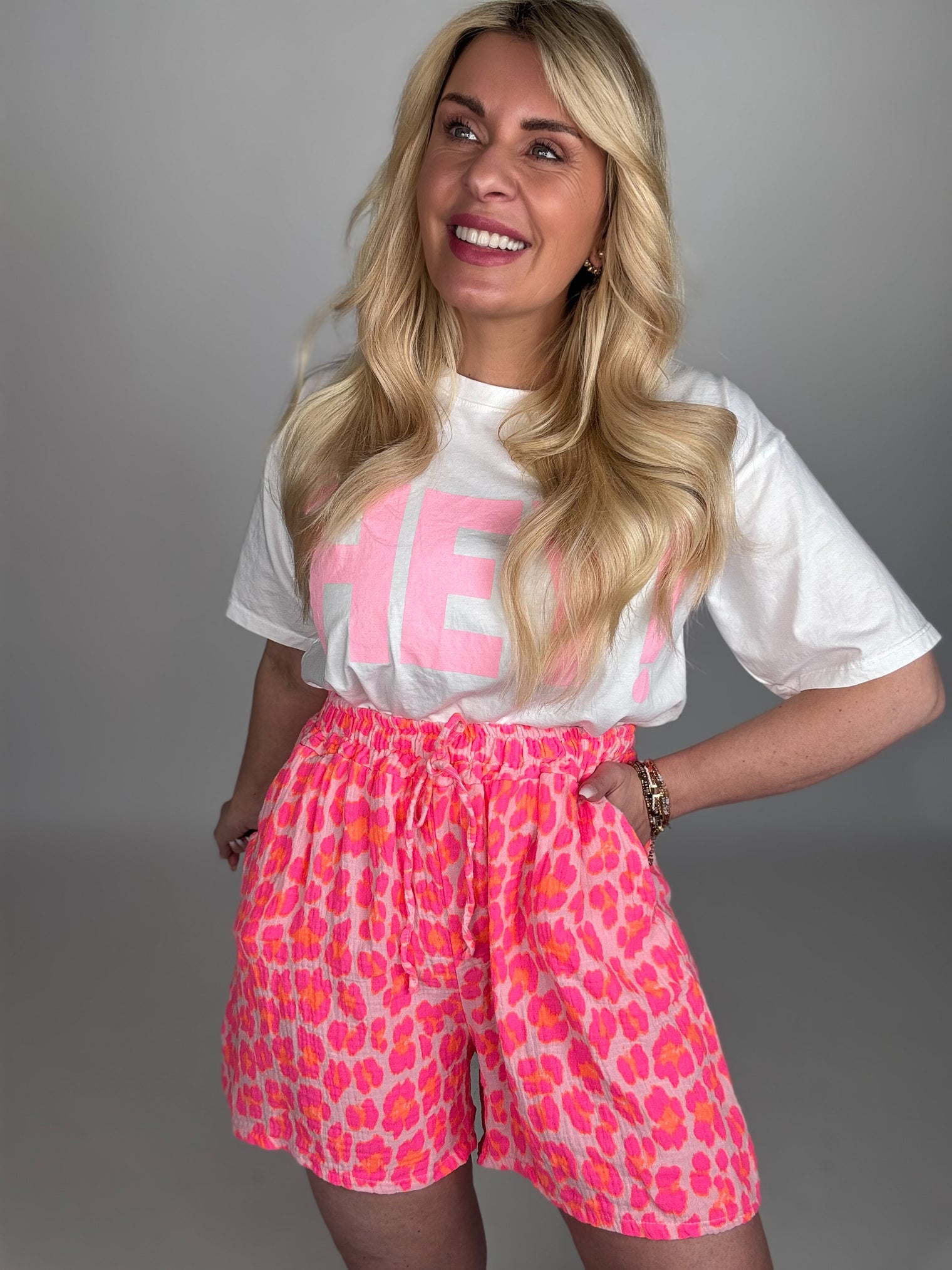 Stylische Musselin Short  LEO POWER pink/rosa/orange