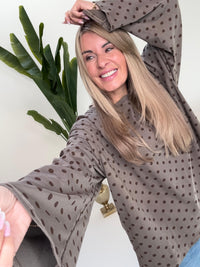 Longsleeve DOTS mit leicht ausgestelltem Ärmel taupe
