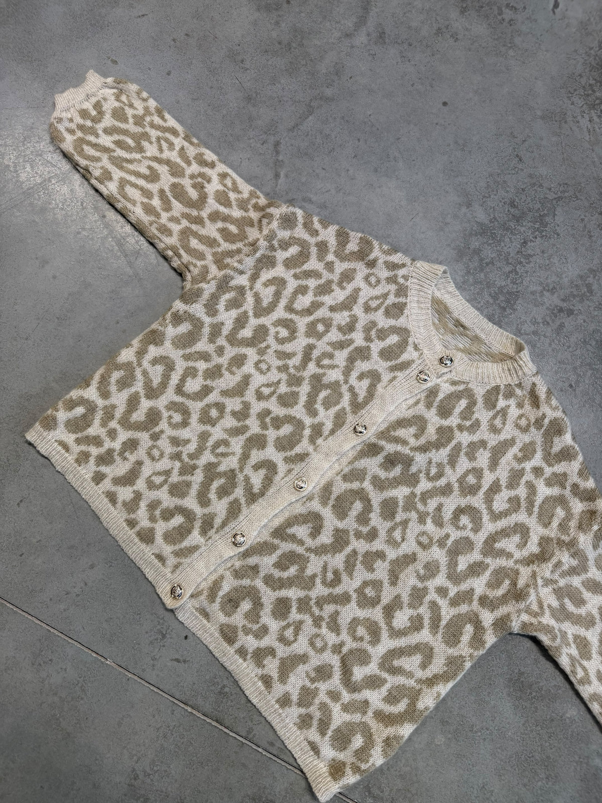 Strickjacke mit Knopfleiste LEO creme/beige