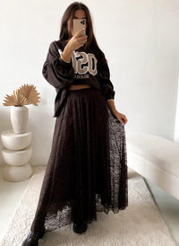 Sweater Chokolate Statement