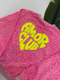 Sweater mit Rückenprint AMOR CLUB rosa leo