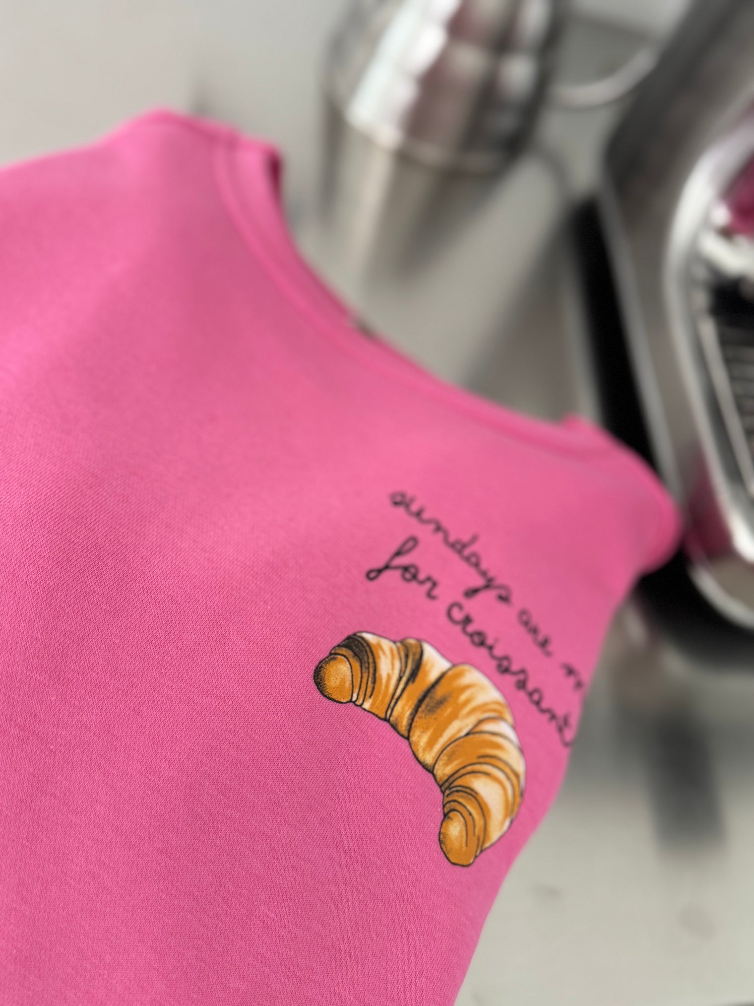 Sweater Sundays are made for CROISSANTS pink