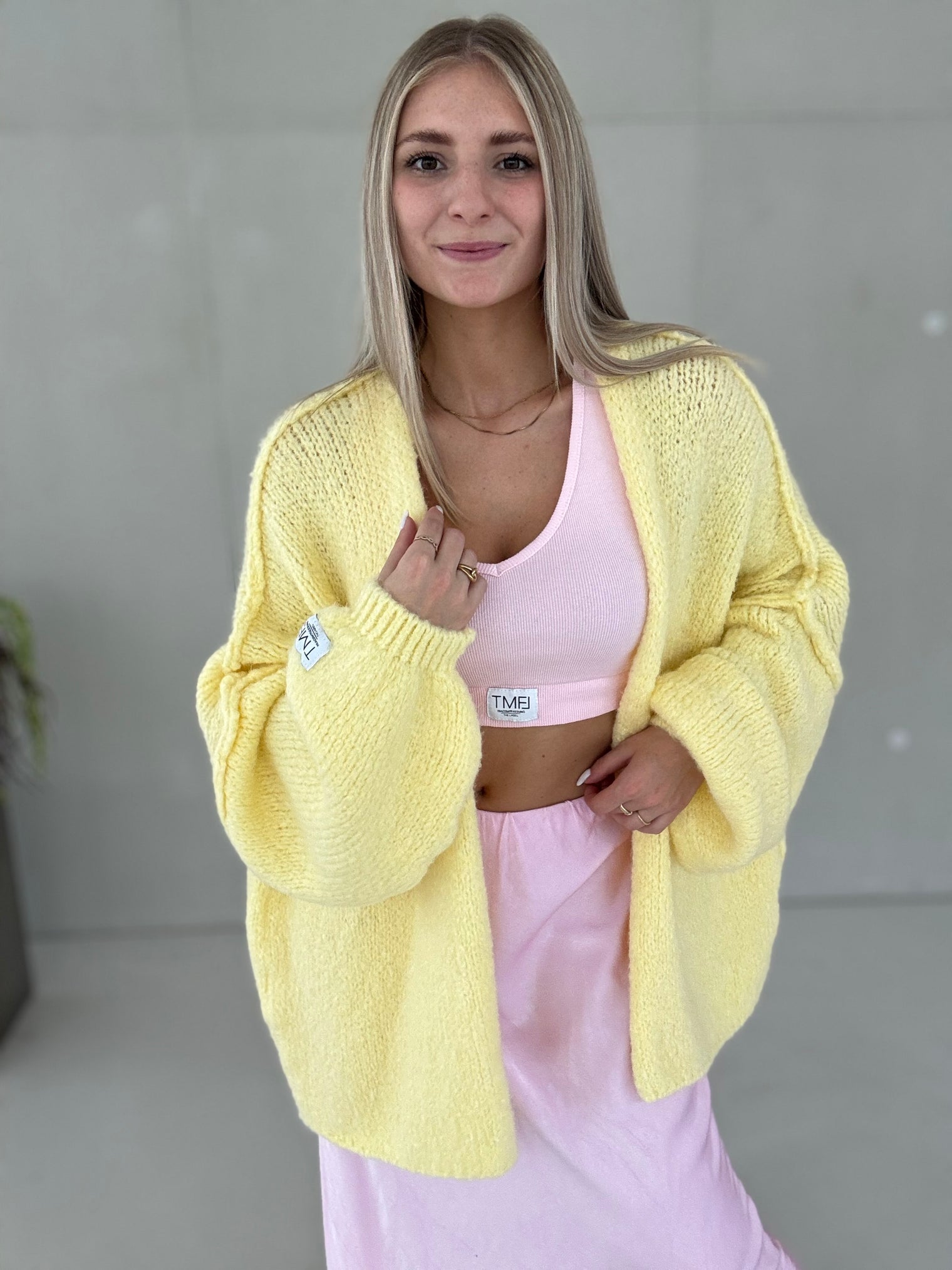 Signature Cardigan COZY DREAMS buttermilk lemon