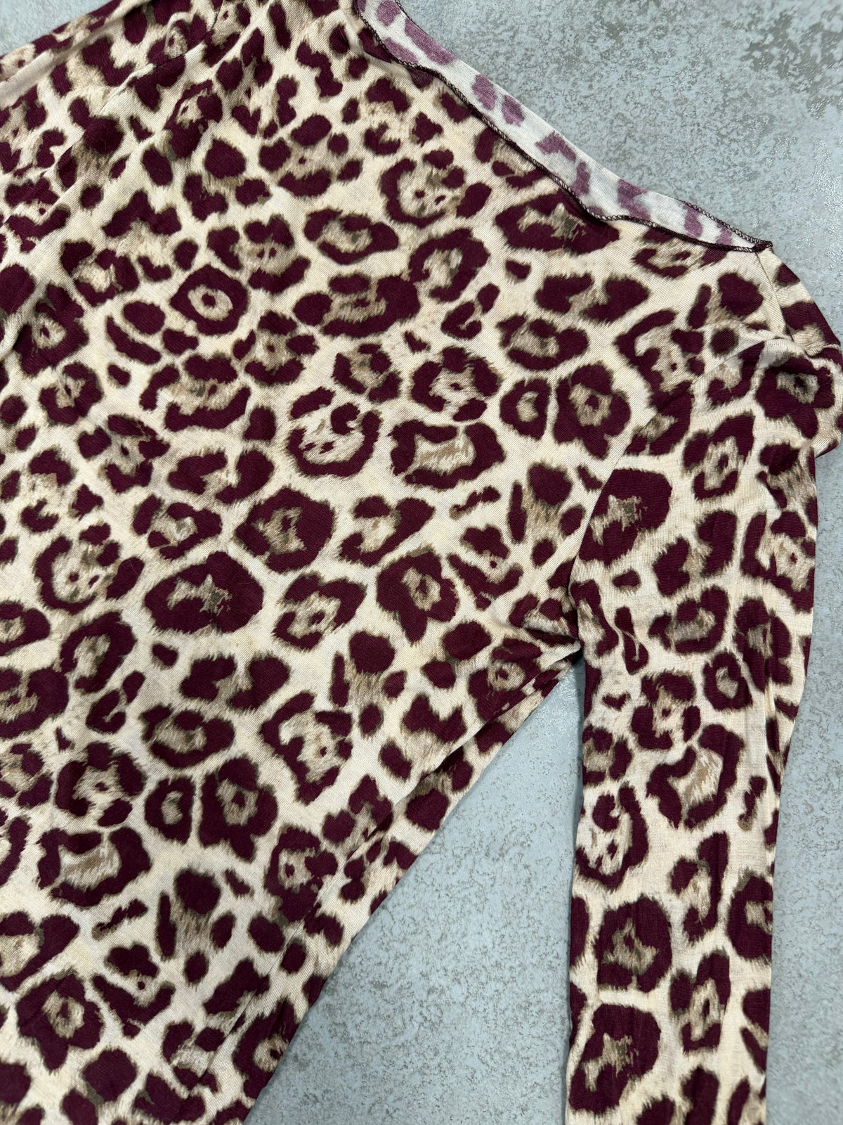 Stretchy Cashmere Langarmshirt LEO luxuriöse Qualität
