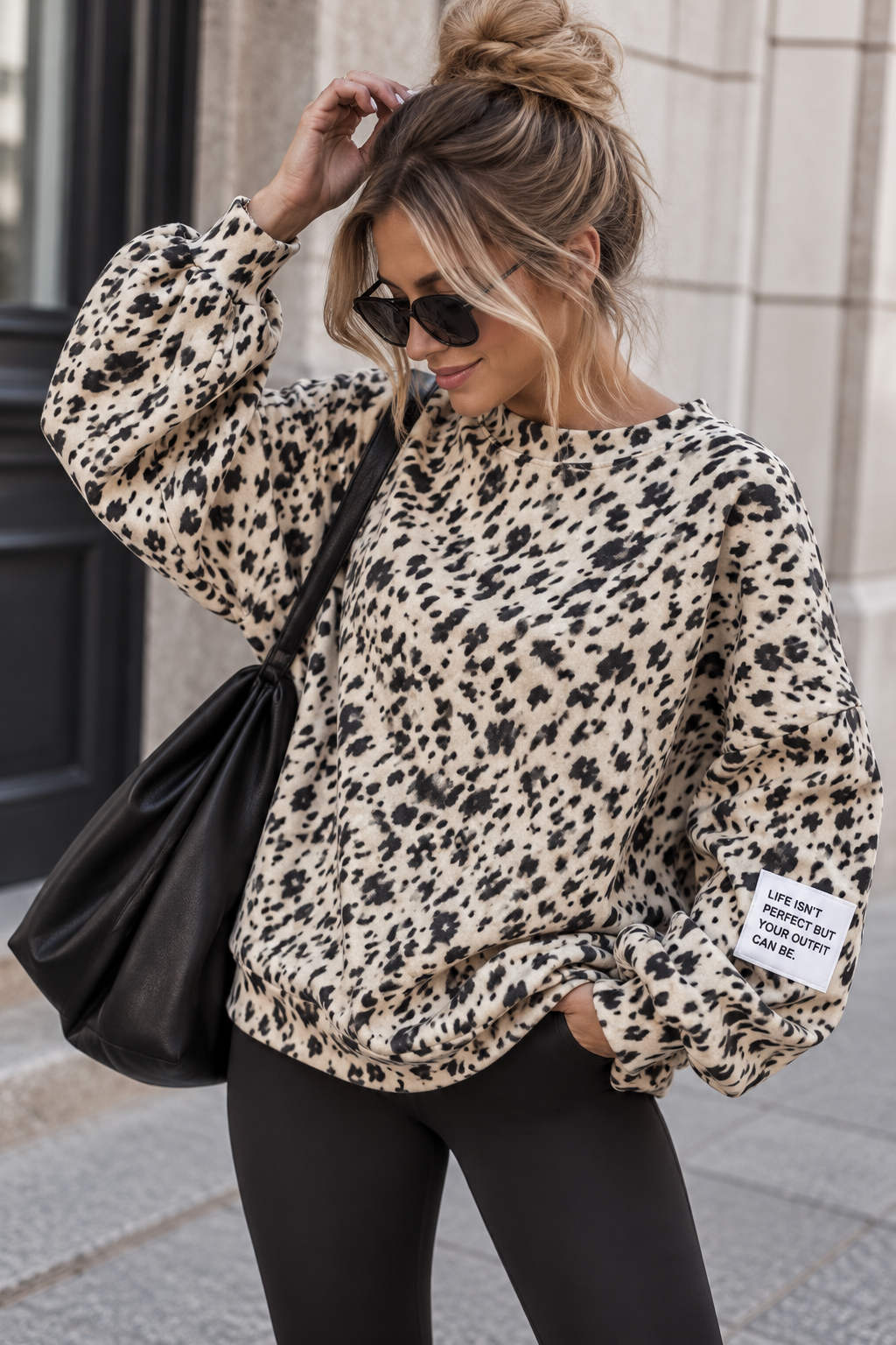 Butterstoff Sweater PERFECT OUTFIT creme / schwarz REH